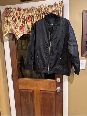 Forever 21 Black Bomber Jacket